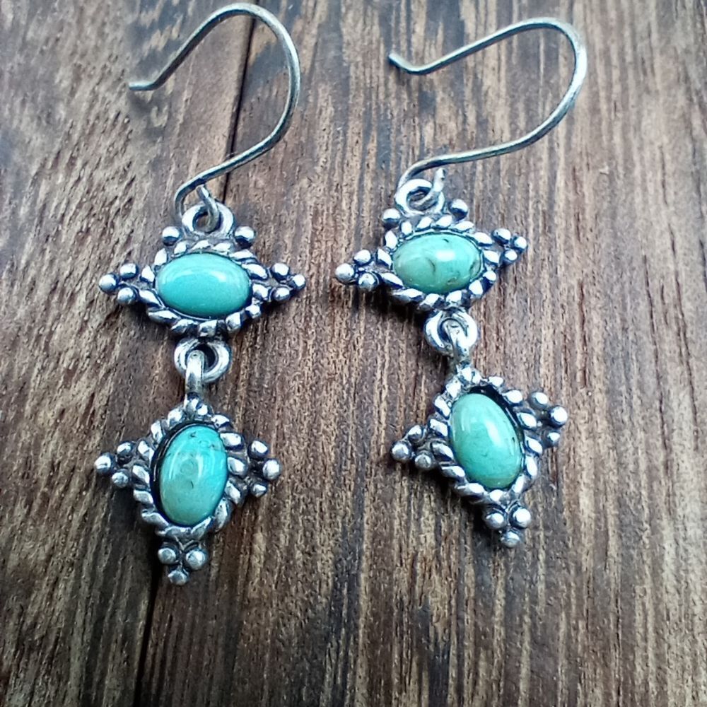 Native turquoise sterling silver earrings E228